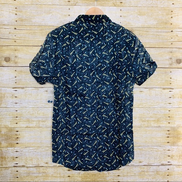 Carbon Men’s Short Sleeve Buttondown Shirt Small - Picture 2 of 5